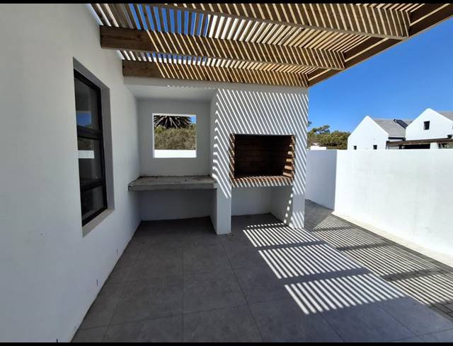 3 BEDROOM HOUSE FOR SALE IN SHELLEY POINT